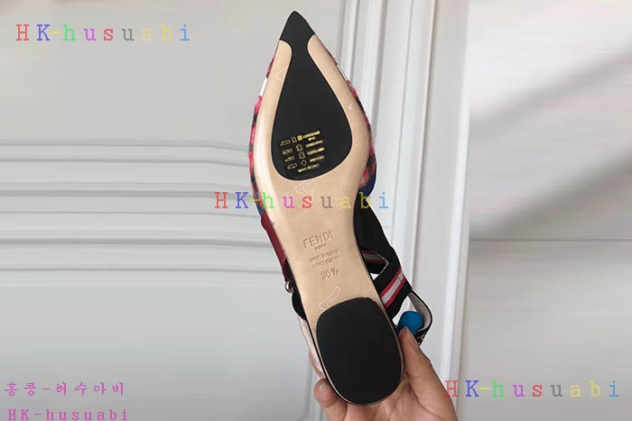 NEW 펜디 여성용 신발  FE 4700128