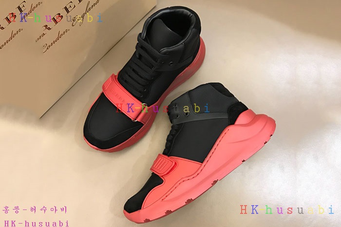 NEW  버버리 남성용 스니커즈 B 570014