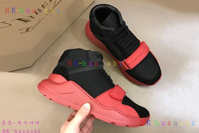 NEW  버버리 남성용 스니커즈 B 570014