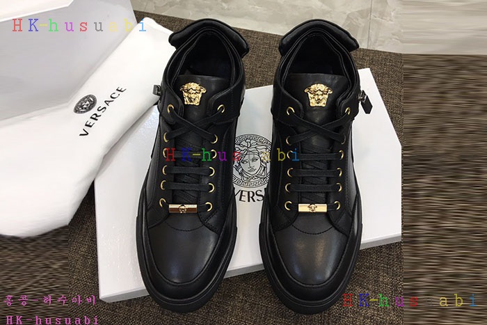 NEW 베르사체 남성용 스니커즈  V 588840