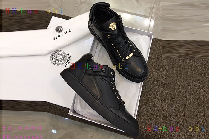NEW 베르사체 남성용 스니커즈  V 588840