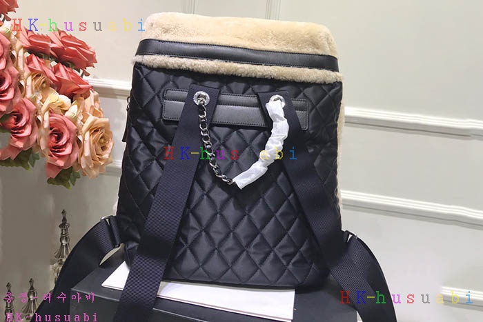 ★미러급★ 샤넬 양모 백팩 CH A57581