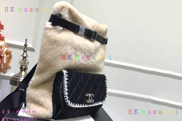 ★미러급★ 샤넬 양모 백팩 CH A57581