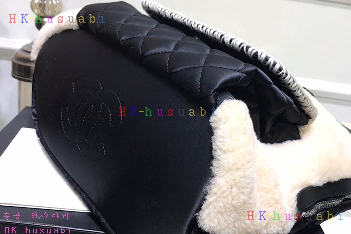 ★미러급★ 샤넬 양모 백팩 CH A57581