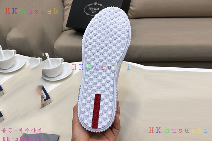 NEW  프라다 남성용 신발 PR 570014