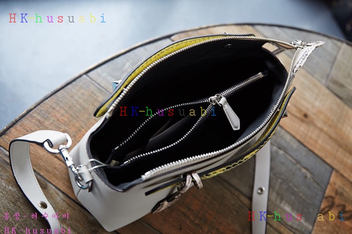 ★미러급★ 펜디 바이더웨이 숄더백 F 8BL1245QJF14QD-4