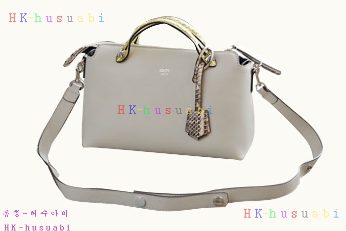 ★미러급★ 펜디 바이더웨이 숄더백 F 8BL1245QJF14QD-4