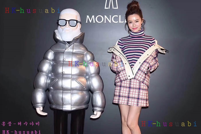 NEW 몽클레어 여성용패딩 M 658010