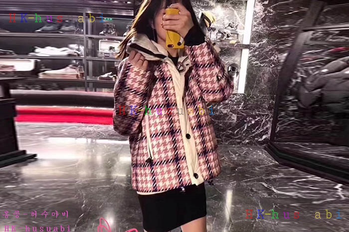 NEW 몽클레어 여성용패딩 M 658010