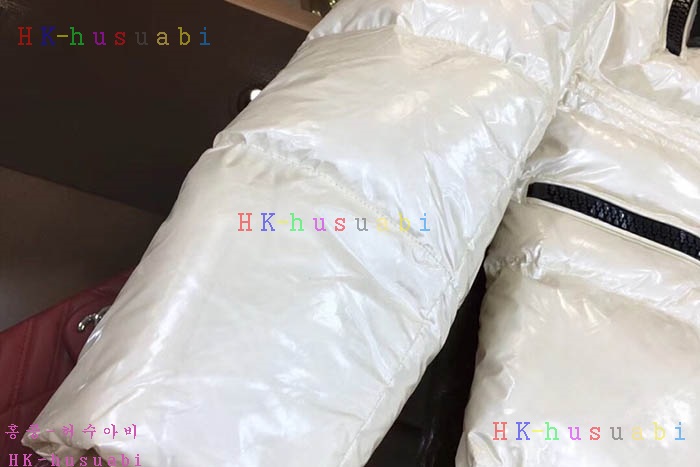 NEW 몽클레어 여성용패딩 M 658013