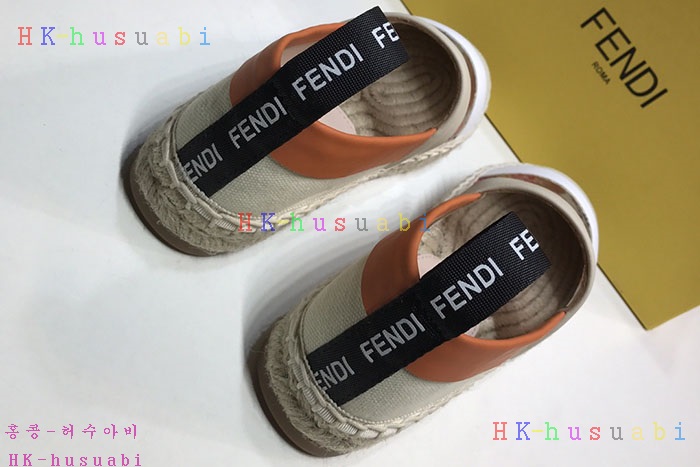 NEW 펜디 여성용 신발 FD 95557111