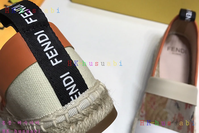 NEW 펜디 여성용 신발 FD 95557111