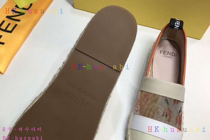 NEW 펜디 여성용 신발 FD 95557111