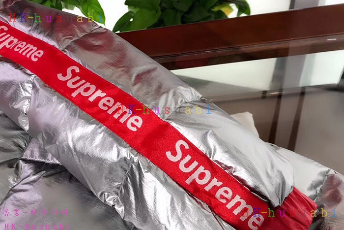 NEW 슈프림 남여공용 패딩 SP 690004