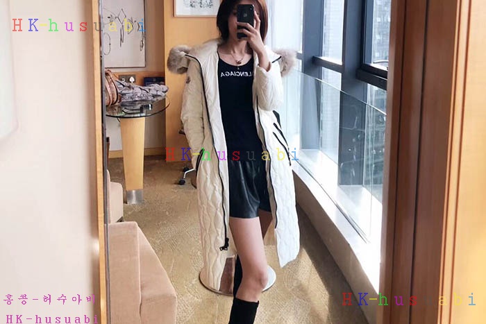 NEW 몽클레어 여성용 패딩 M 704807