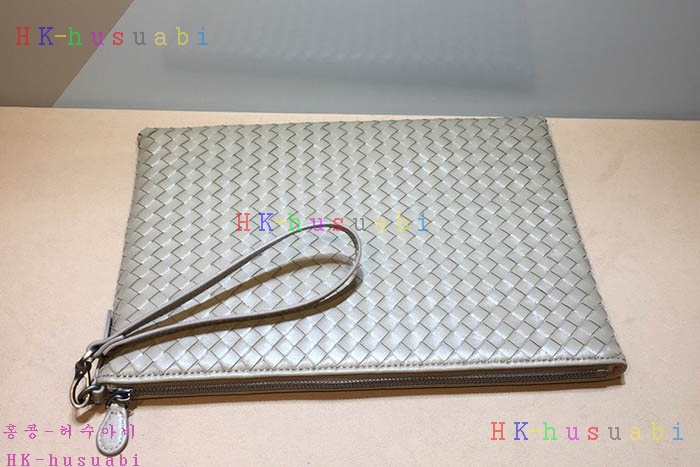 NEW 보테가베네타 클러치백 신상 BV 667011