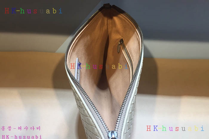 NEW 보테가베네타 클러치백 신상 BV 667011