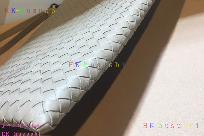 NEW 보테가베네타 클러치백 신상 BV 667011