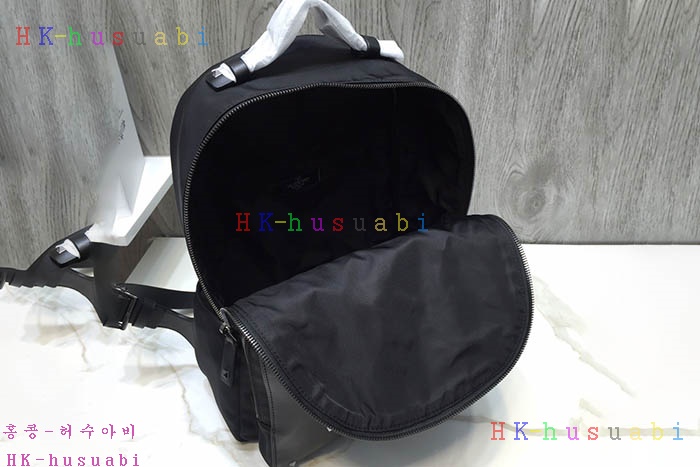 NEW 발렌티노 락스터드 백팩 V 574889