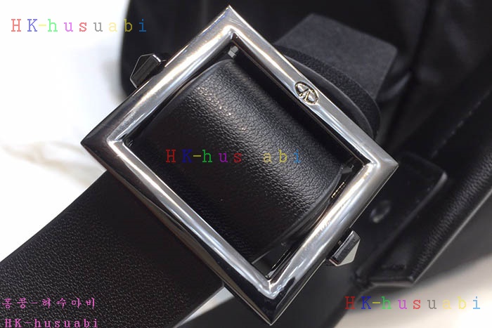 NEW 발렌티노 락스터드 백팩 V 574889