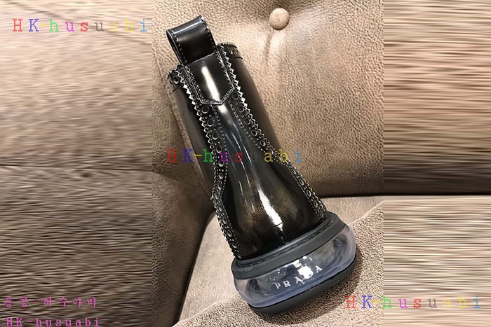 NEW 프라다 남성용 부츠 PR 640075