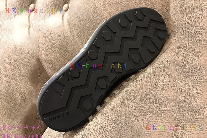 NEW 프라다 남성용 부츠 PR 640075