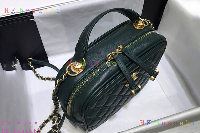 ★미러급★ 샤넬 코스메틱 케이스 CH  A57905-3