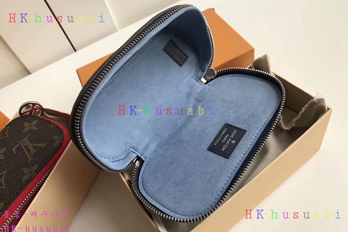 NEW 루이비통 글라스 케이스 LV M0029-2