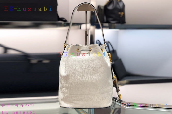 ★미러급★ 프라다 비텔로 다이노 버킷백 P 1BE018-2