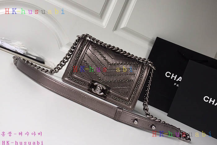★미러급★ 샤넬 쉐브론 보이백 CH  A67085-2-3
