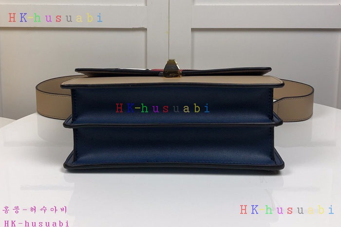 NEW 펜디 휠라 콜라보 숄더백 FD F4428