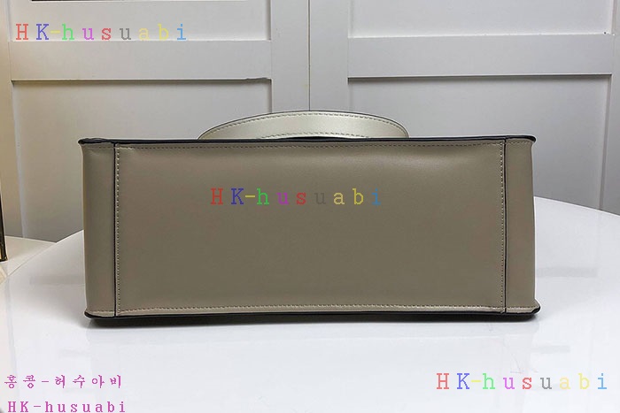 NEW 펜디 신상 토트백 FD F6003