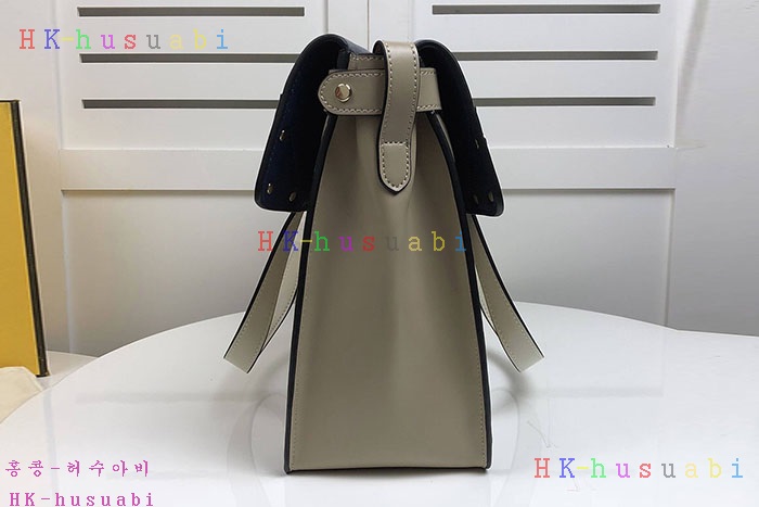 NEW 펜디 신상 토트백 FD F6003