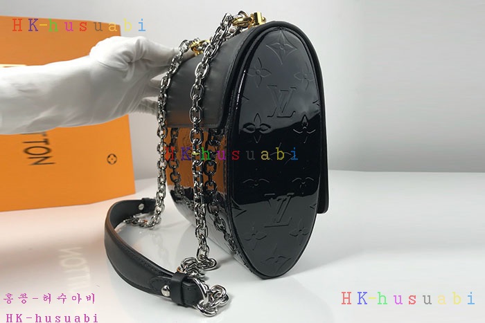 ★미러급★ 2019SS 루이비통 포쉐트 트위스트 M90366-3