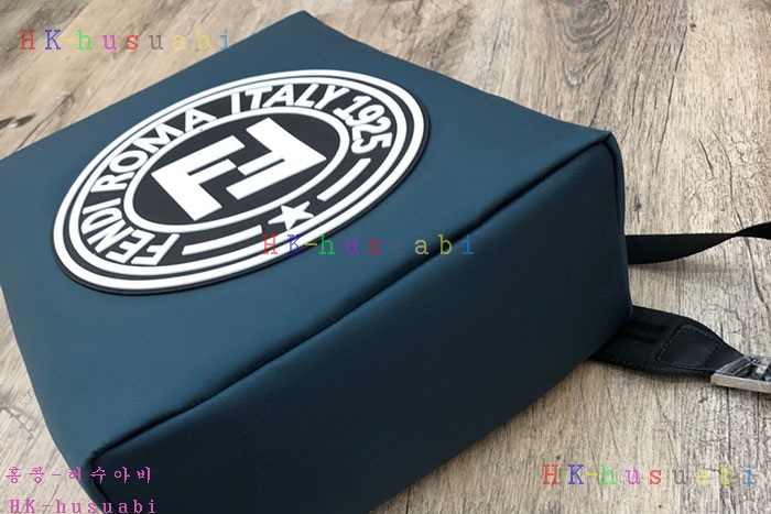 ★미러급★ 펜디 로고 백팩 FD 7VZ044-2