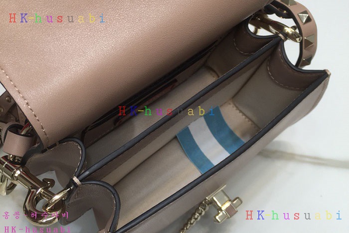 ★미러급★ 발렌티노 락스터드 숄더백 VL 50089