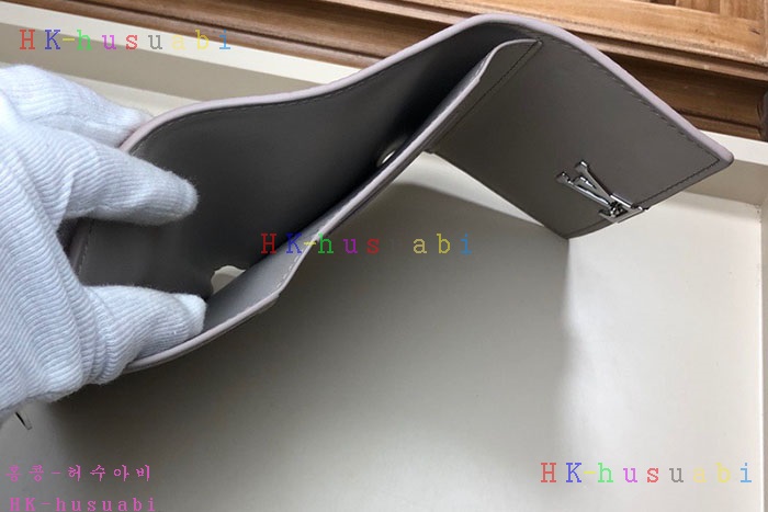 ★미러급★ 루이비통 카푸신 월릿   LV M63221