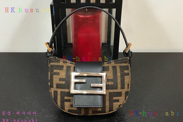 NEW 펜디 토트백 신상  FD   8854014