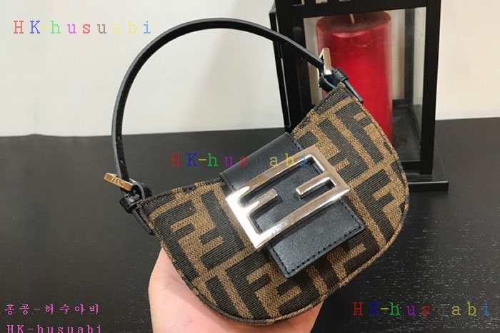NEW 펜디 토트백 신상  FD   8854014