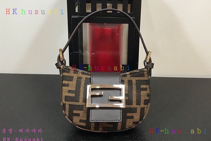 NEW 펜디 토트백 신상  FD   8854015