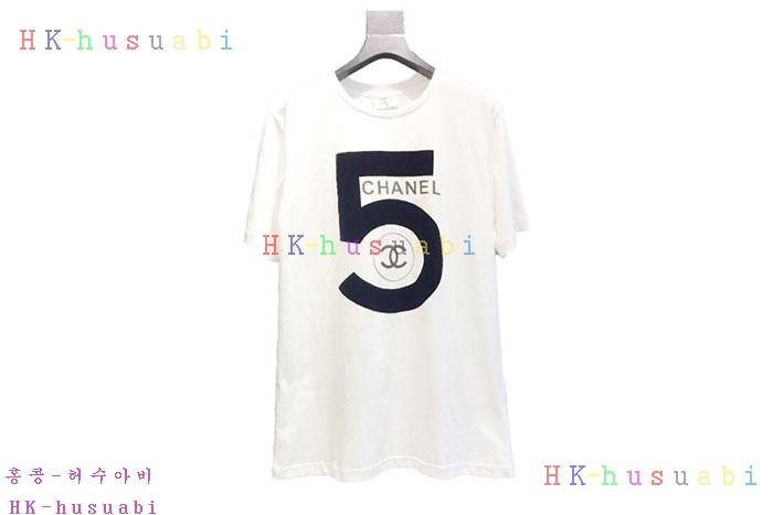 NEW 샤넬 반팔티 신상 CH 570134