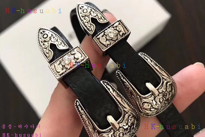 NEW 발렌시아가 팔찌 신상 B 972727