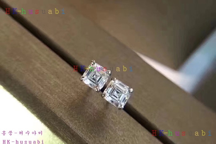 NEW 불가리 귀걸이 신상 B 334108
