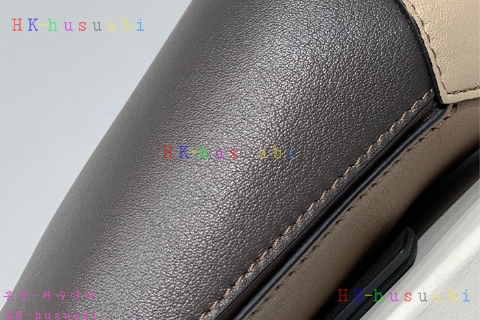 ★미러급★ 로에베 퍼즐 포쉐트 LW 66040-3