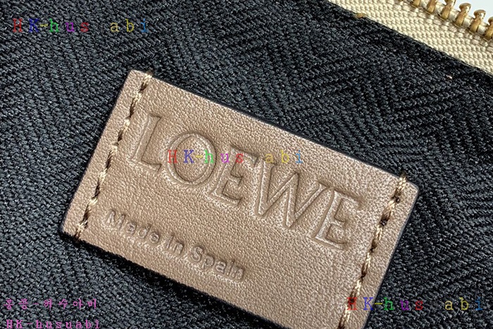★미러급★ 로에베 퍼즐 포쉐트 LW 66040-3