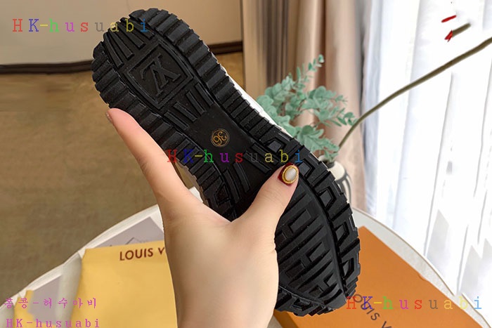 NEW 루이비통 여성용 신발 LV 124469