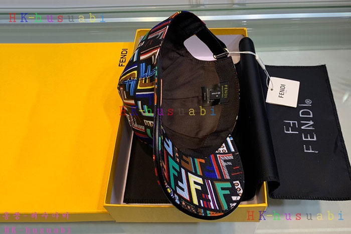 NEW  펜디 신상 모자 F 8701770