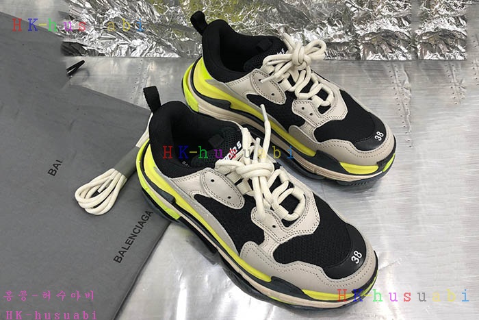 NEW 발렌시아가 남여공용 신발 BL 664707
