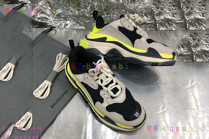 NEW 발렌시아가 남여공용 신발 BL 664707