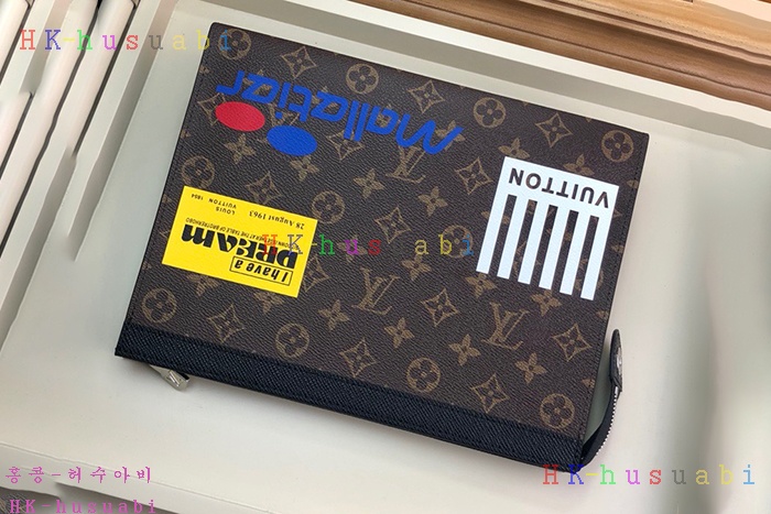 NEW 루이비통 포쉐트 보야주  M61692